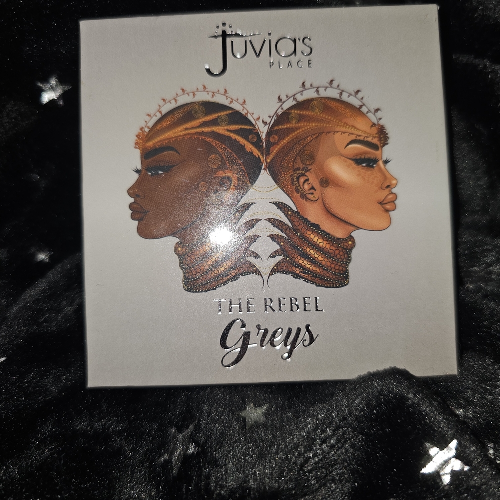 Juvia's Place The Rebel Greys Eyeshadow Palette